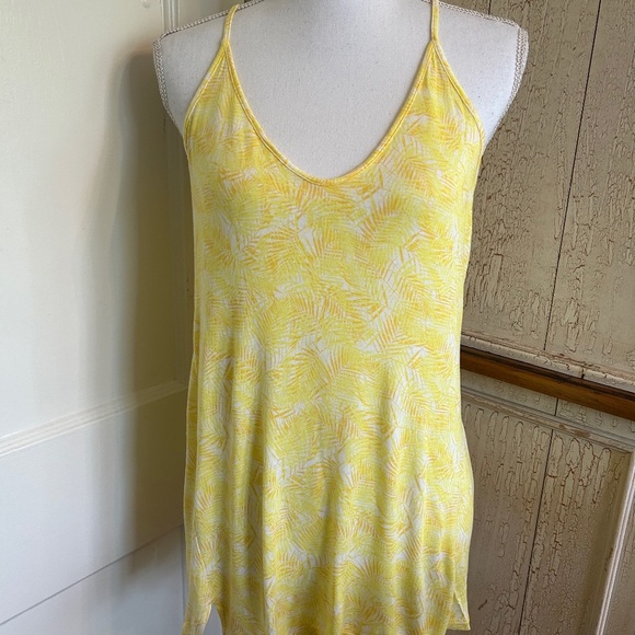 Old Navy Tank Top - Picture 1 of 5